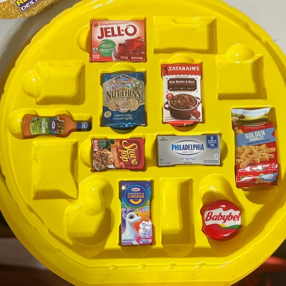 Mini brands collector case - Picture 7 of 10